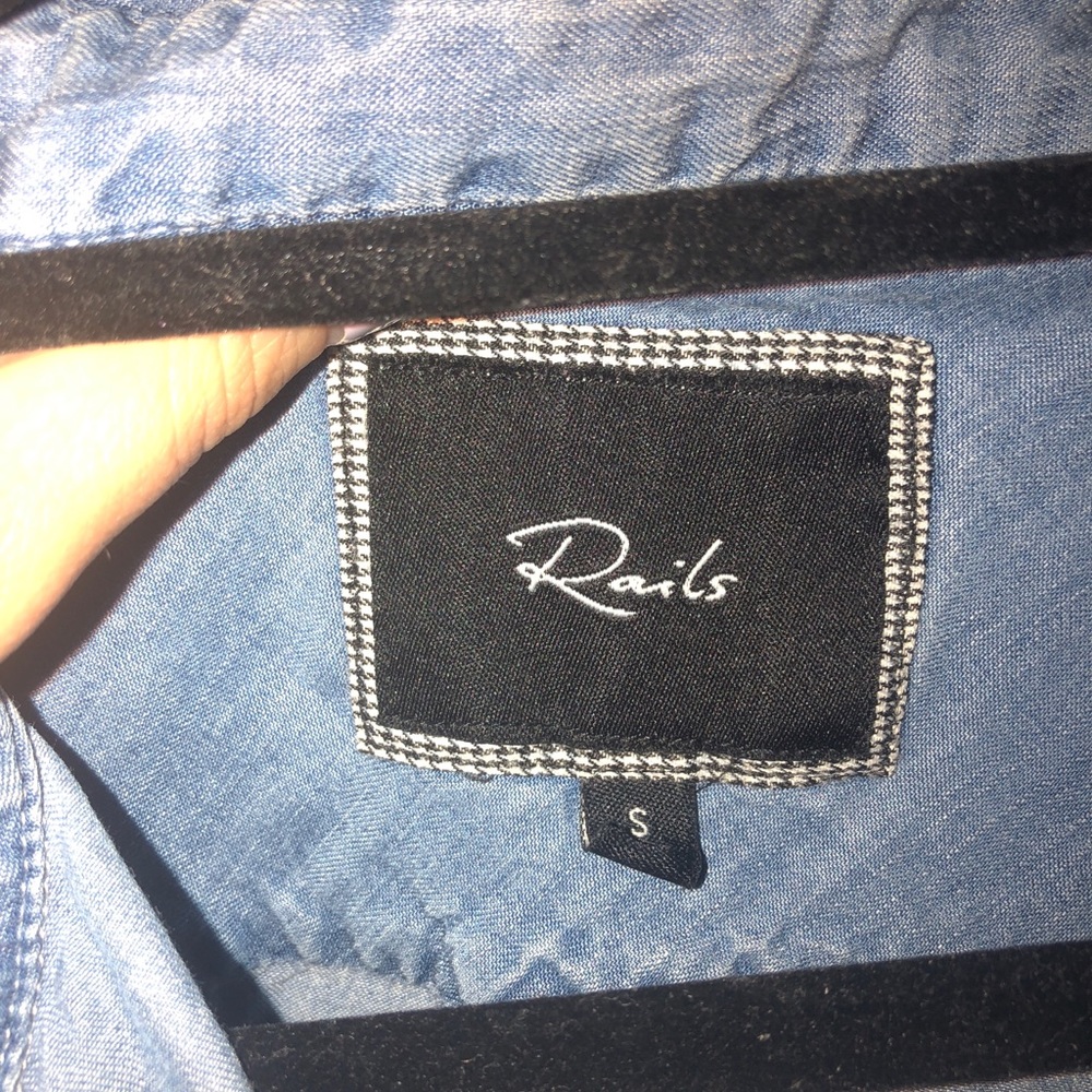RAILS button down - Picture 2 of 2